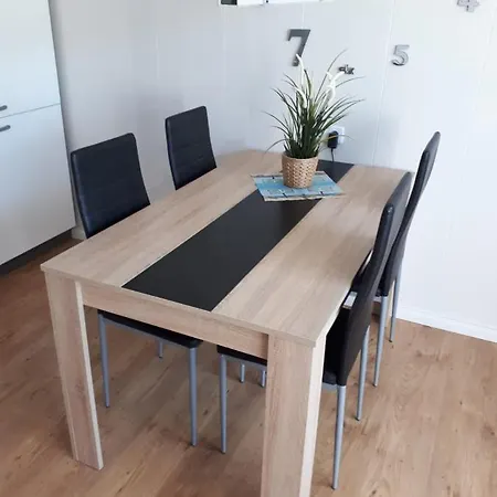 Middeldiek Hooksiel * Schillig