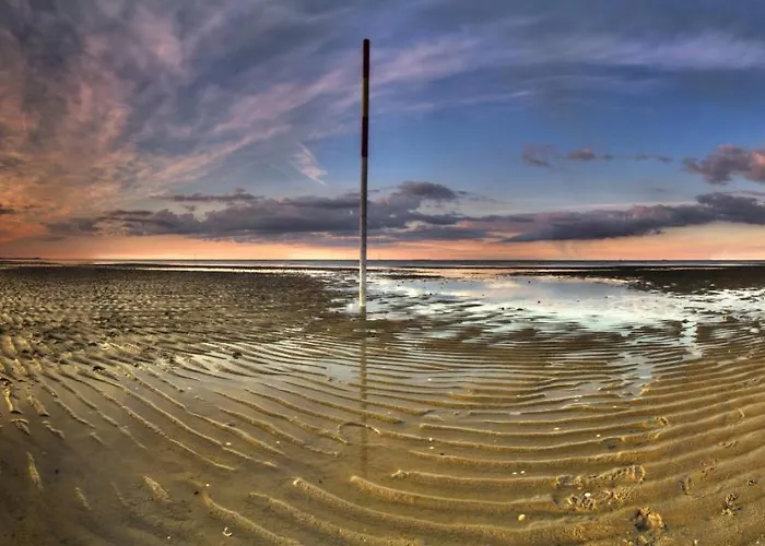 Middeldiek Hooksiel 公寓